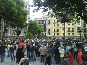 Foto al llegar a la marcha de los internautas el 24 de mayo en madrid.