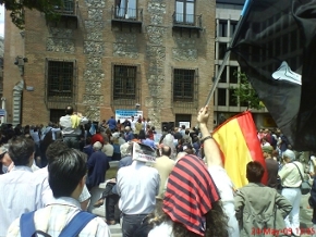 Foto al final del evento de la marcha de los internautas el 24 de mayo en madrid.